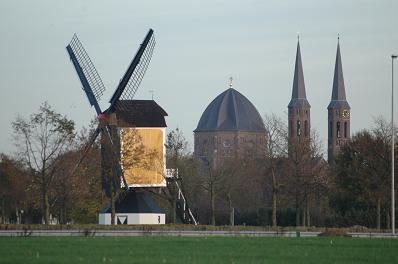 samen met de Petruskerk